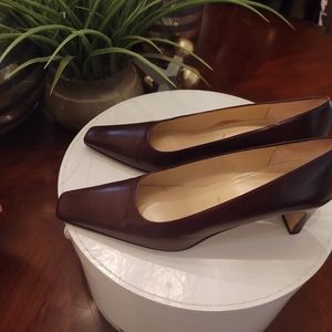 Amalfi ladies shoes 7.5 AAA